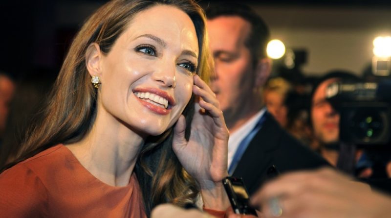 Angelina Jolie ikinci kez yönetmen koltuğunda