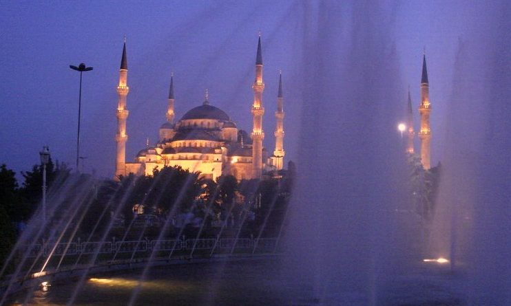 sultanahmet yaz gecelerinde bir başka güzel