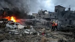 İsrail'in ateşkesi bozarak Gazze Şeridi'ne yaptığı saldırılarda 404 Filistinli hayatını kaybetti