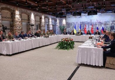 Dünyanın takip ettiği Türkiye-Rusya-Ukrayna Üçlü Toplantısı İstanbul’da yapıldı
