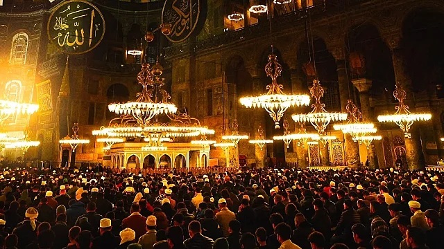 Cumhurbaşkanı Erdoğan: Ayasofya’yı yeniden ibadete açmak bize nasip oldu