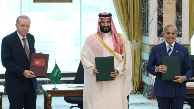 Türkiye – Suudi Arabistan ve Pakistan’dan Mekke Savunma Anlaşması hamlesi!